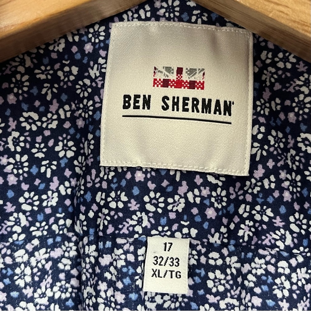 Ben Sherman Men’s Blue & White Long Sleeve Buttoned Shirt Size XL Floral Print - Picture 2 of 9